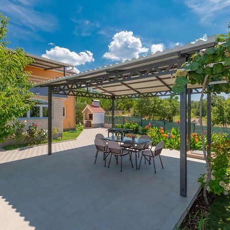 Villa Petra, Sestanovac - Makarska מראה חיצוני תמונה